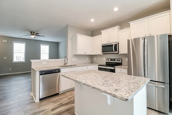 80 Rosemary St — Photo 8