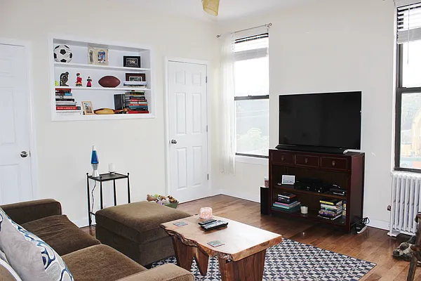 Rented by Doug McElhone LLC | media 6