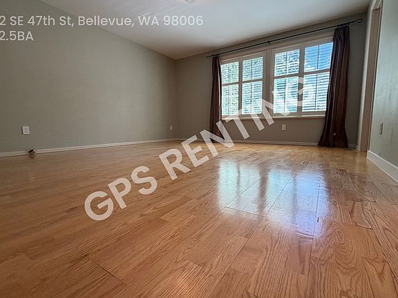 5th image of 15802 SE 47th St