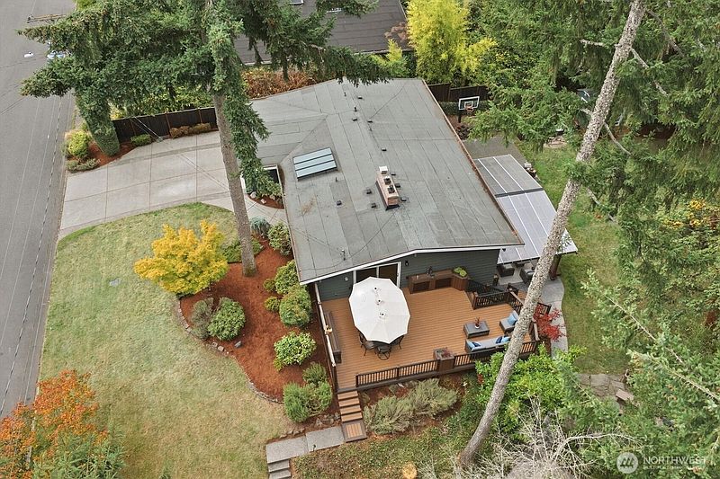 5th image of 16728 SE 12th St