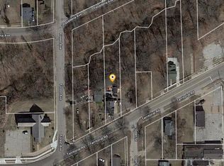 843 Territorial Rd, Benton Harbor, MI 49022