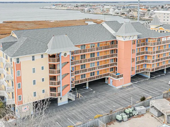106 83rd St Unit 303, Ocean City, MD 21842