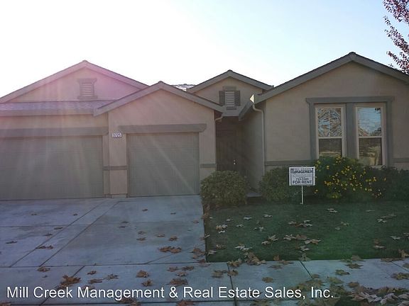 3rd image of 3725 E Seeger Ct