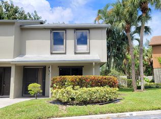 507 Sandtree Dr, Palm Beach Gardens, FL 33403