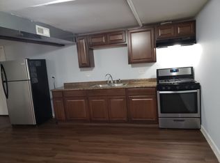 1758 W 19th St, Chicago, IL 60608