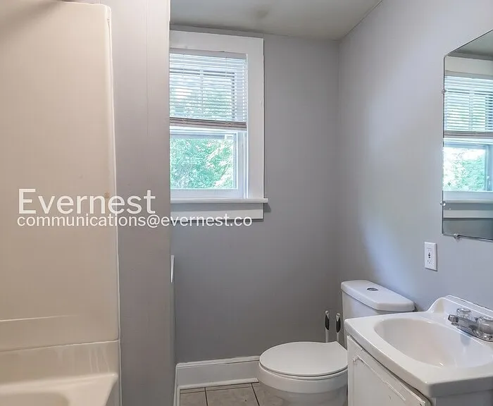901 E Nine Mile Rd #A — Photo 9