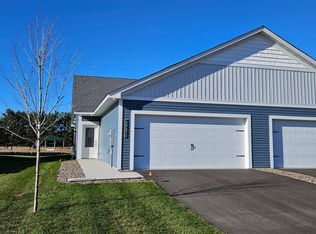 39872 Fallbrook Ave, North Branch, MN 55056