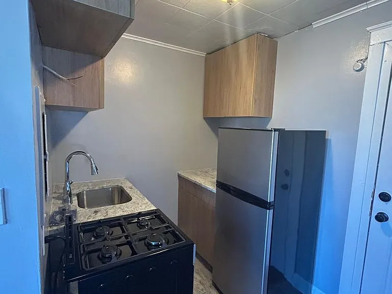 1 Park Cir — Photo 15