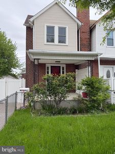 825 Rhawn St, Philadelphia, PA, 19111
