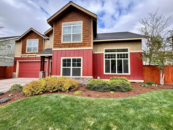 1072 Parkview Ct, Bend, OR 97701