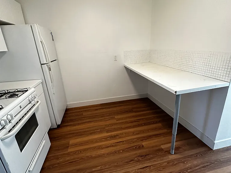 563 N Edgemoor Rd #2B — Photo 11