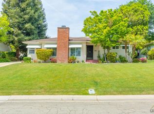1728 Camino Primavera, Bakersfield, CA