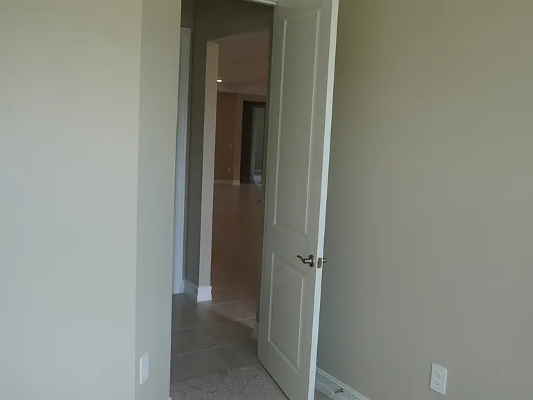 16027 Crofton Springs Way — Photo 24