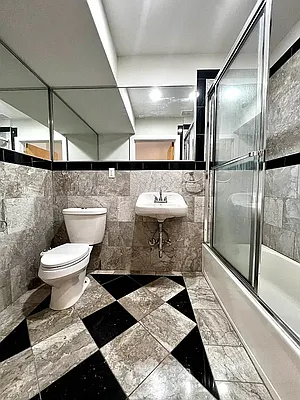 Rented by City Connections Realty | media 9