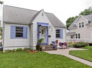 1515 3rd St SW, Cedar Rapids, IA 52404