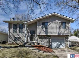 1831 SW 21st St, Lincoln, NE 68522