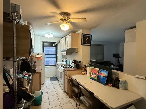 415 Grand Street E1203 image 3 of 11