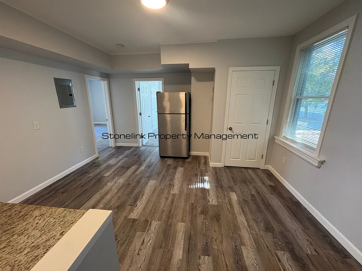 660 Douglas Avenue — Photo 3