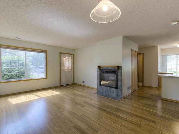 3rd image of 1813 Southcross Dr W APT 2504