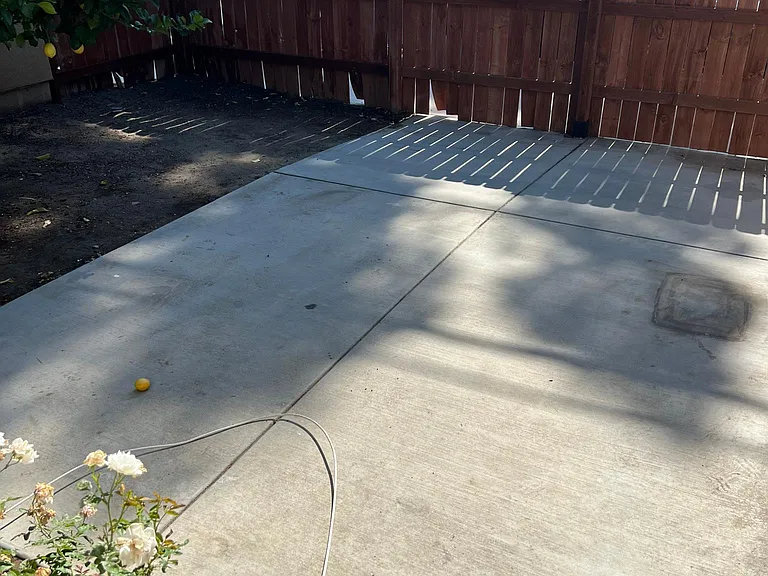 16601 Valerio St — Photo 14