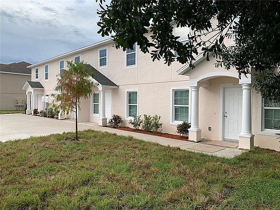 2nd image of 210 Majors Ln #D