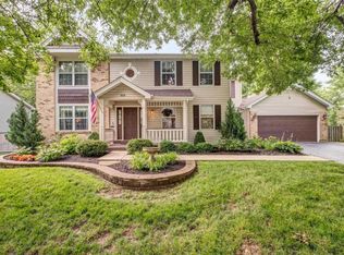 318 White Pine Dr, Saint Charles, MO 63304