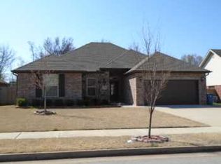 3001 SW Briar Creek Ave, Bentonville, AR 72713