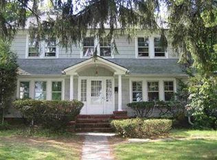 4 Clark St, Poughkeepsie, NY 12601