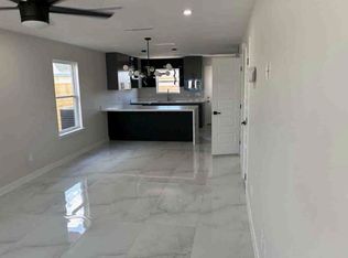 720 N Arroyo Blvd #4, Los Fresnos, TX 78566