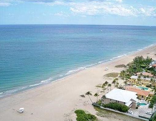 Home For Sale In Pompano Beach Club