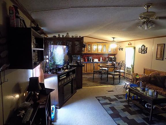 4th image of 21 Sherwood Ct
