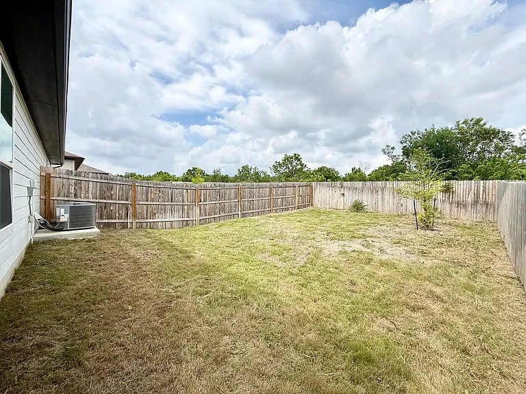 339 Nespral Dr — Photo 24
