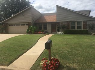 1001 Turner Cres, Muskogee, OK 74403