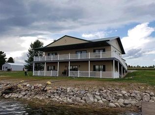 589 N Rice Lake Rd, Douglas, ND 58735