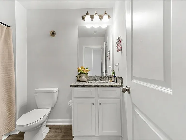 11649 Mendenhall Ct — Photo 20