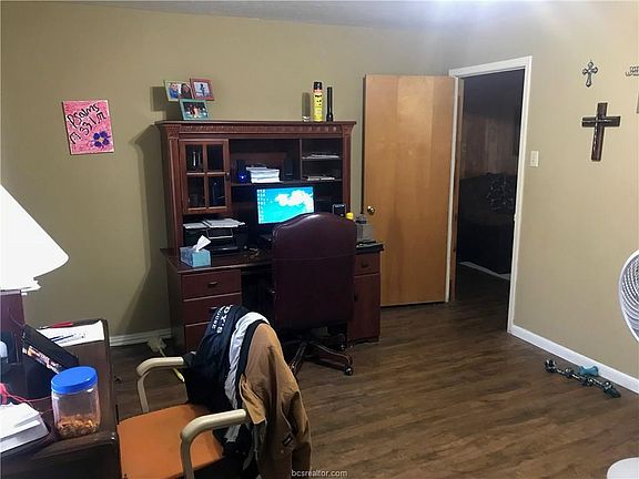 3rd image of 3016 Oklahoma Ave