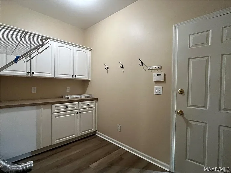 8951 Alderwood Way — Photo 31