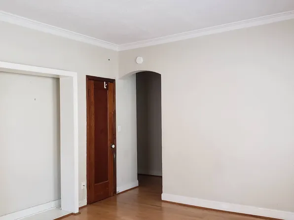 (undisclosed Address), Oakland, CA 94606