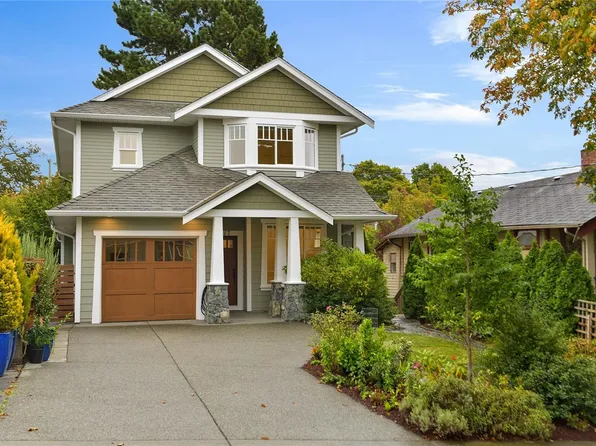 2517 Asquith St, Victoria, BC V8R 3Y2