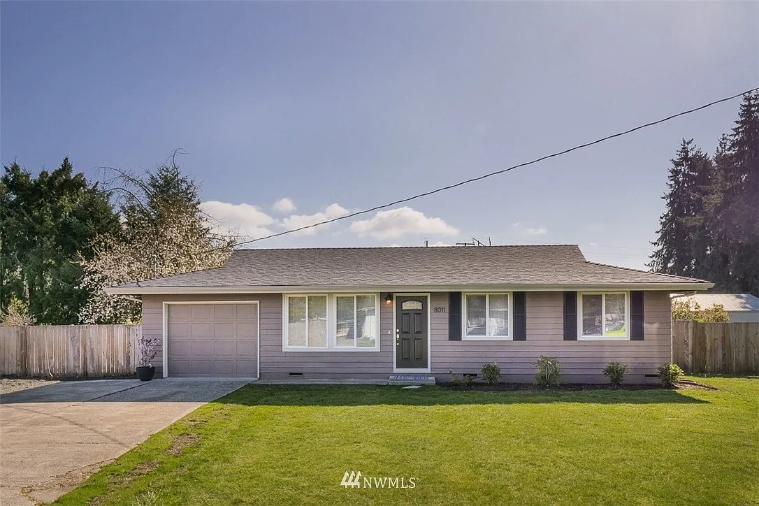8011 148th Street Ct E photo 1