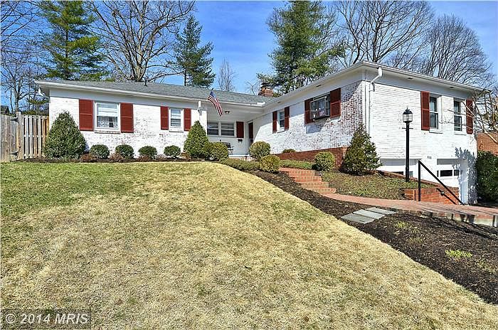 1st image of 6218 Tally Ho Ln
