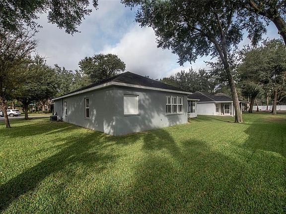 5th image of 1601 Hidden Meadow Ct