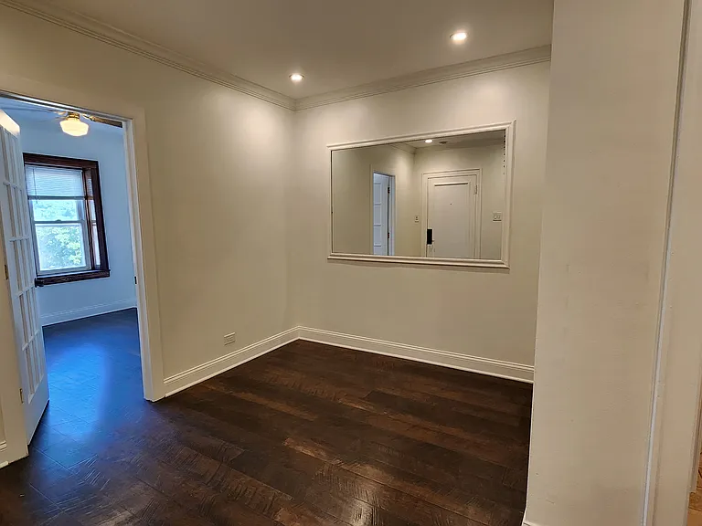 2702 N Laramie Ave #3 — Photo 16