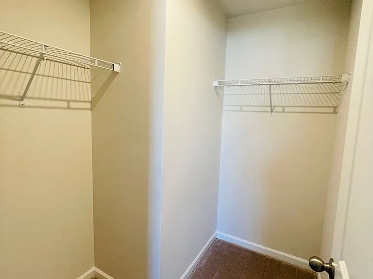 2065 Tailor Dr — Photo 23
