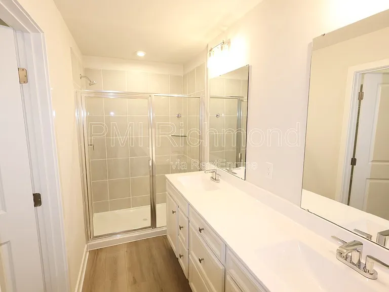 2854 Calgary Ln — Photo 13
