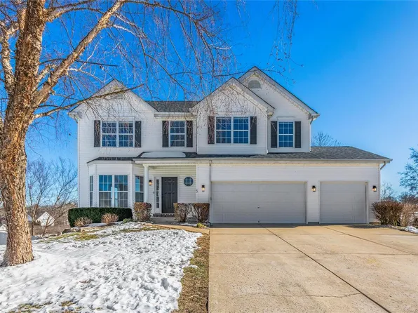 72 Spring Trail Ct, Saint Charles, MO 63303
