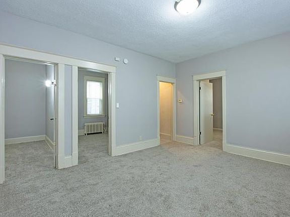 4th image of 1550 Selby Ave Unit 1