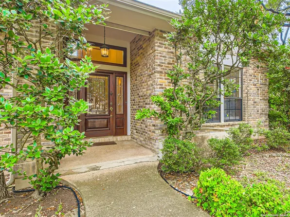 13102 N HUNTERS CIR, San Antonio, TX 78230