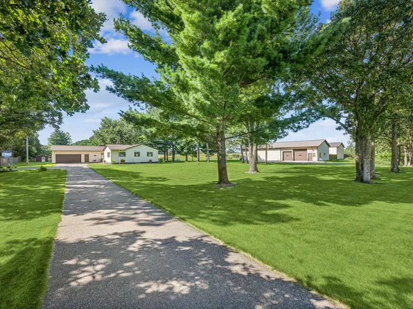10955 37th St, Clear Lake, MN 55319