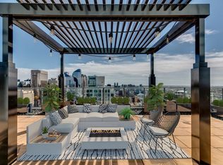 919 10th Ave SW #W1009, Calgary, AB T2R1A8